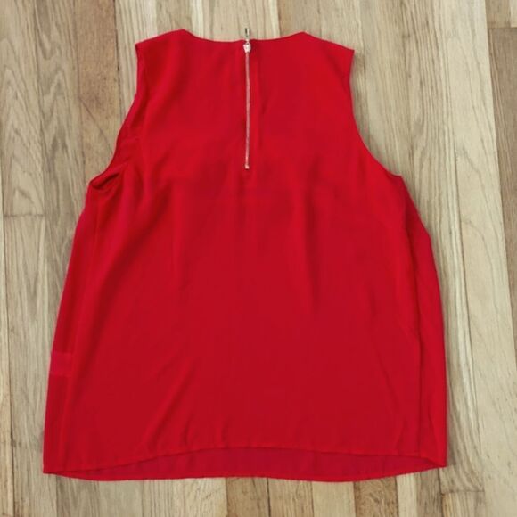 Rose and Olive red tank top sleeveless blouse - Picture 2 of 4